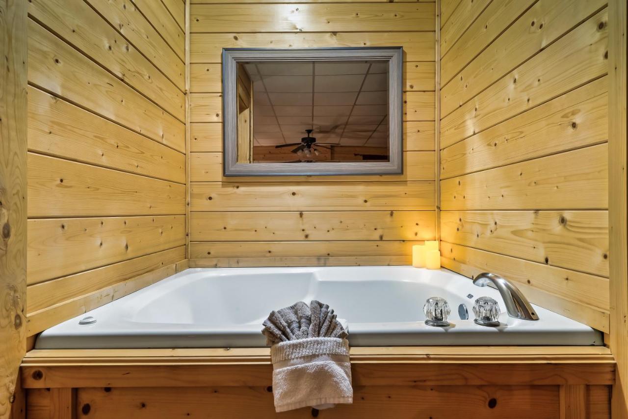 פיג'ן פורג' Cozy Log Cabin!! In Heart Of Pf & Close To The Smokies מראה חיצוני תמונה