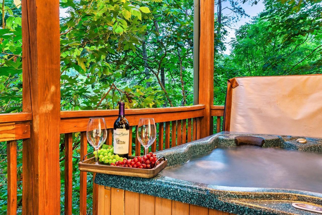 פיג'ן פורג' Cozy Log Cabin!! In Heart Of Pf & Close To The Smokies מראה חיצוני תמונה