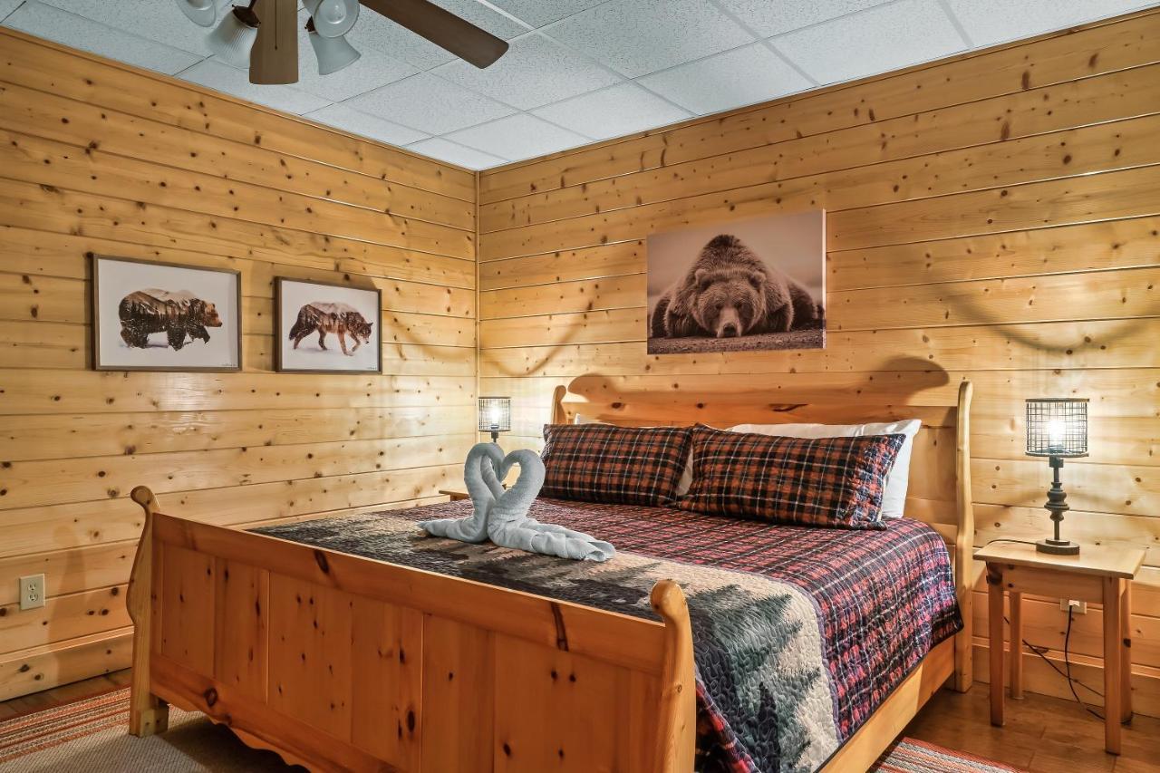 פיג'ן פורג' Cozy Log Cabin!! In Heart Of Pf & Close To The Smokies מראה חיצוני תמונה