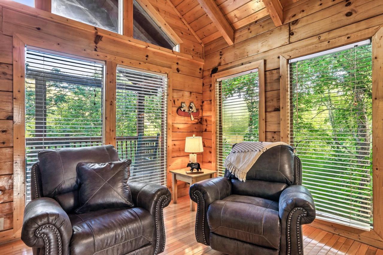 פיג'ן פורג' Cozy Log Cabin!! In Heart Of Pf & Close To The Smokies מראה חיצוני תמונה